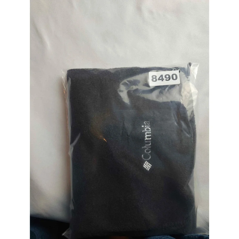 Columbia Fleece Scarf Dark Gray Black Embroidered Logo Winter Outdoor Accessory